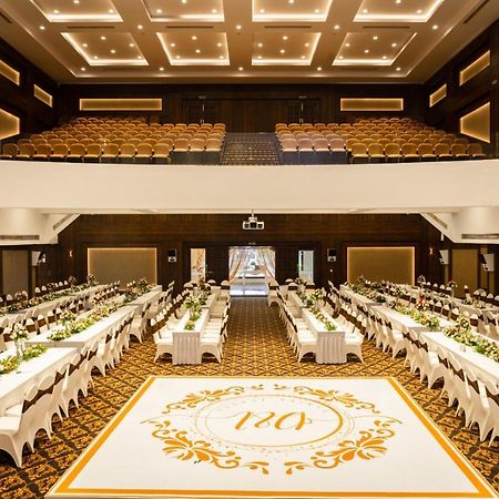 Hotel The King'S Meadows Golhalli Exterior foto