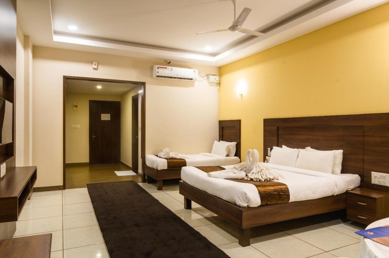 Hotel The King'S Meadows Golhalli Exterior foto