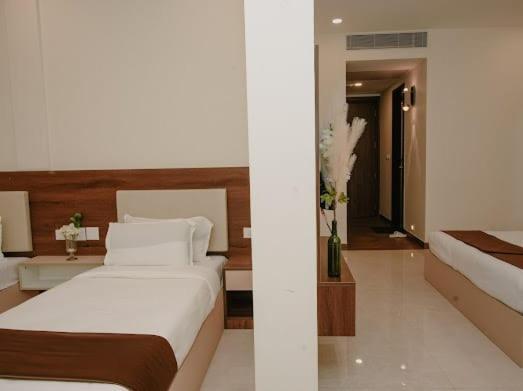 Hotel The King'S Meadows Golhalli Exterior foto