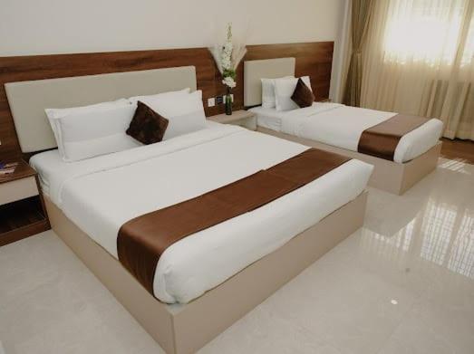 Hotel The King'S Meadows Golhalli Exterior foto